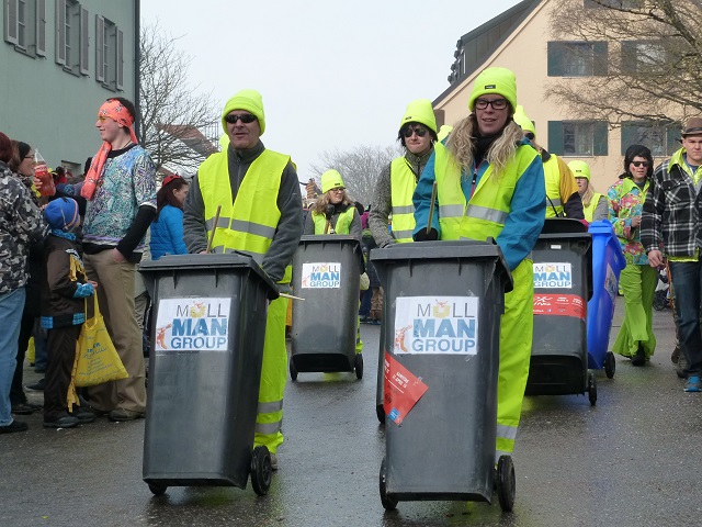 Müll Man Group auf dem Faschingsumzug Obergünzburg 2015