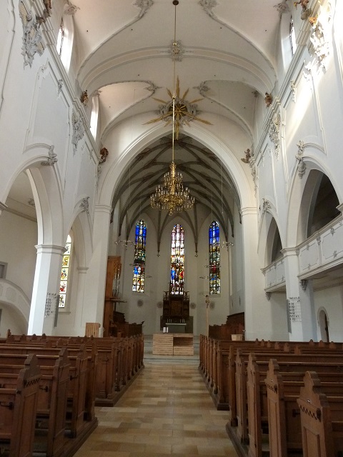 Innenraum der St. Mang-Kirche in Kempten