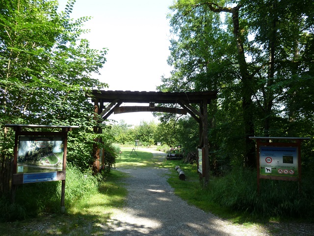 Eingang zum Naturlehrgarten Mindelheim