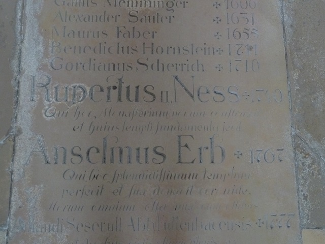 Basilika Ottobeuren - Grabplatte der Äbte