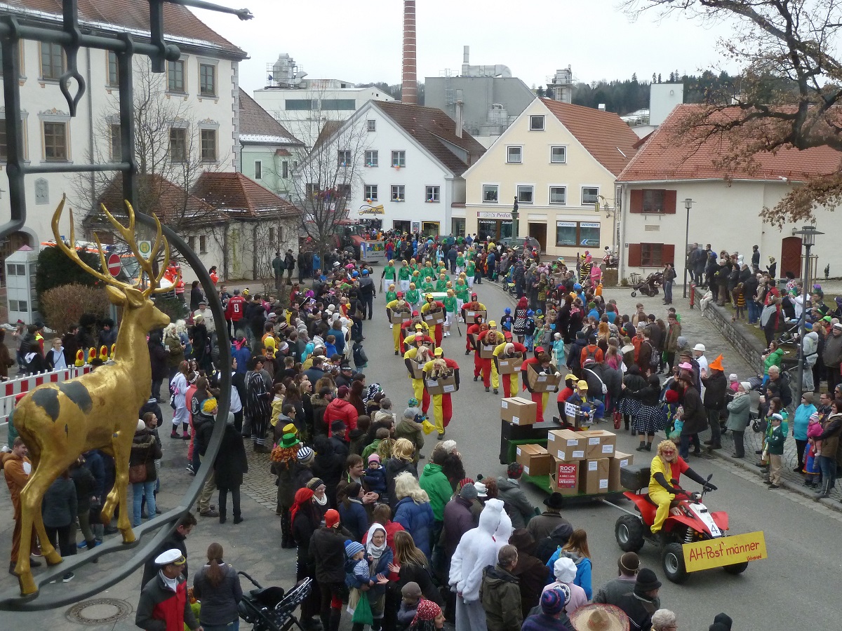 Faschingsumzug Obergünzburg 2017 – buntes Treiben