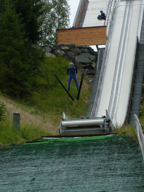 Übungsspringen in der WM-Skisprung Arena Oberstdorf