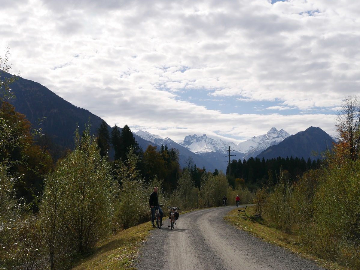 Am Iller-Radweg zwischen Oberstdorf und Fischen