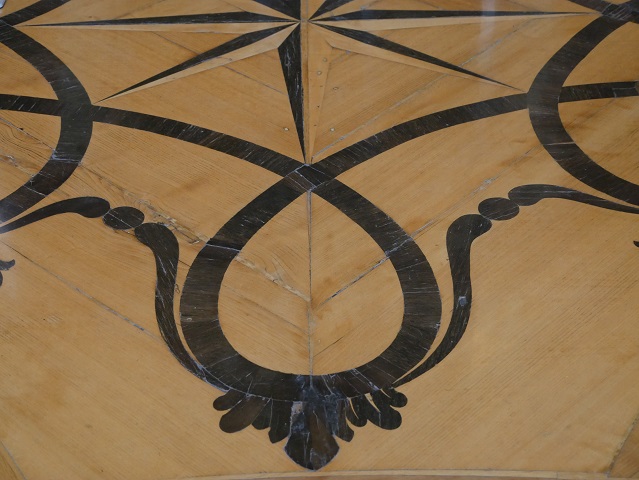 Parkett mit Intarsien - Detail aus der Residenz Kempten