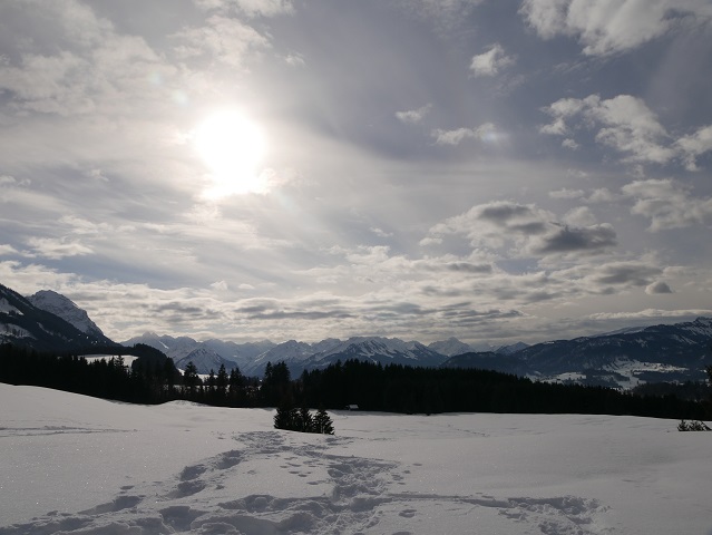 winterliches Bergpanorama bei Sonthofen