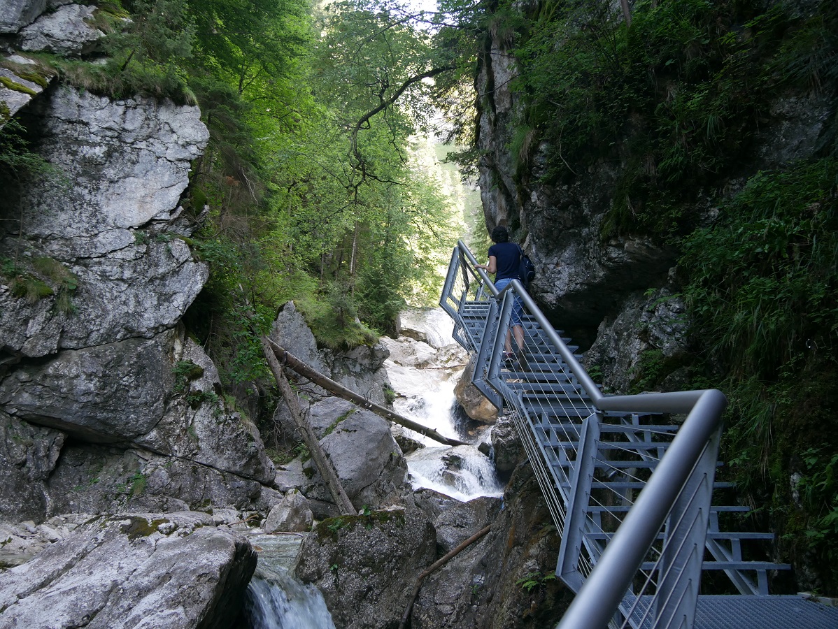 Aufstieg durch die Pöllatschlucht