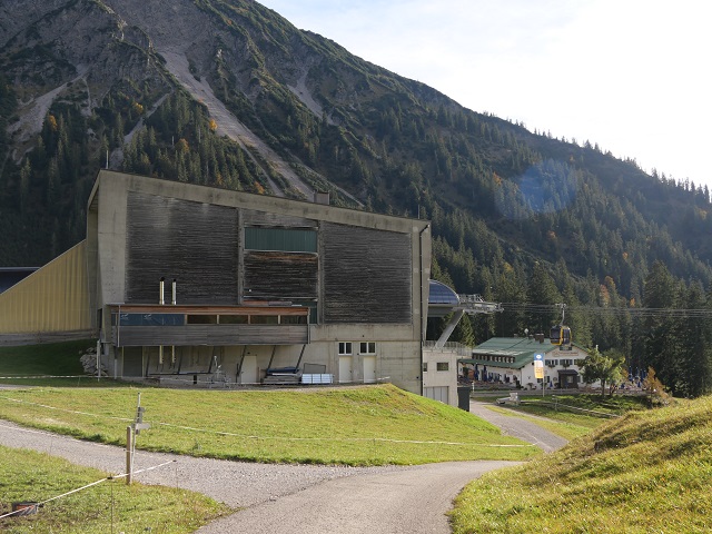 Bergbahnstation und Gasthof Seealpe am Nebelhorn