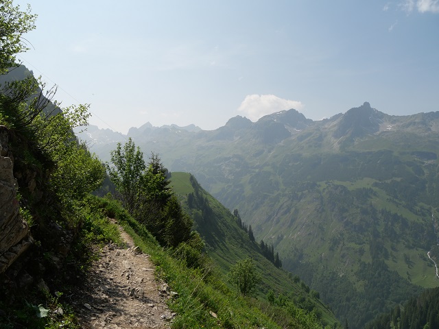 Bergpfad zwischen Enzianhütte und Rappenseehütte