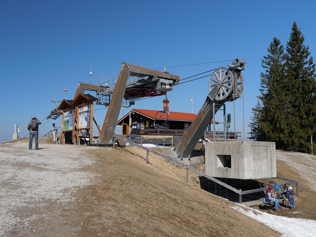 an der Bergstation der Buchenbergbahn im Ostallgäu