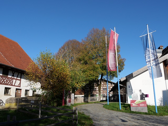 Eingang zum Bauernhofmuseum Illerbeuren