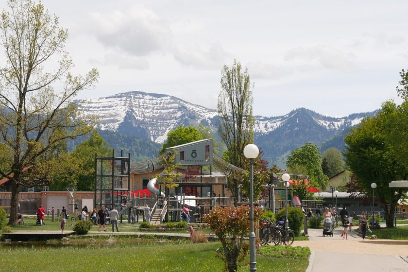 Einer der schönsten Spielplätze im Allgäu - der Erlebnisspielplatz im Staufenpark
