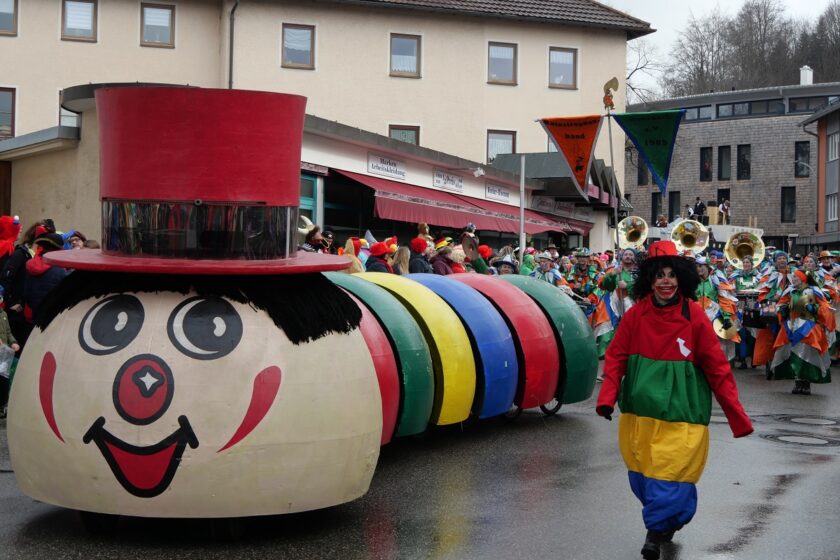 Fasching im Allgäu - der Gaudiwurm Marktoberdorf
