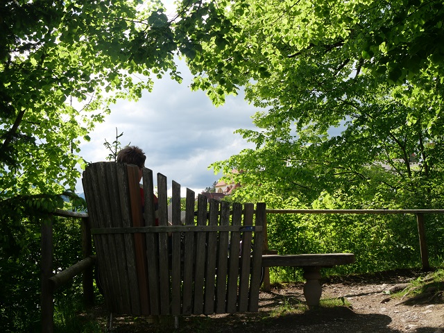 Füssen-Geheimtipps - Panoramabank Trilogie-Blick am Lechuferweg