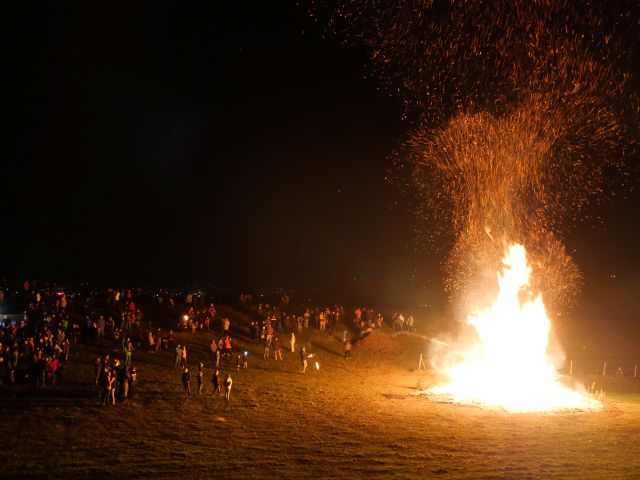 Funkensprühendes Funkenfeuer