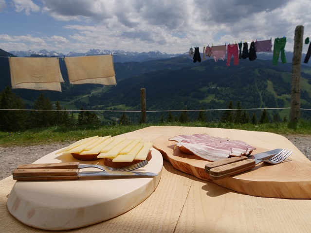 Brozteit auf der Alpe Spicherhalde bei Balderschwang - wandern und genießen