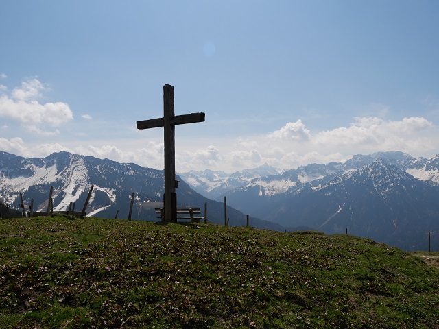 Panoramablick vom Kreuz an der Hirschalpe