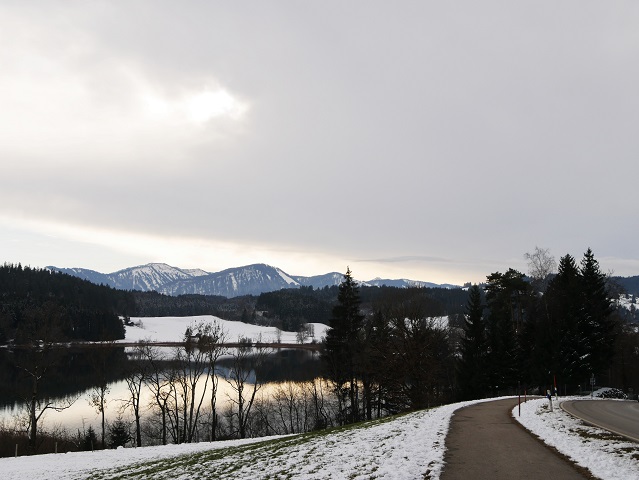 am Rundwanderweg Niedersonthofener See
