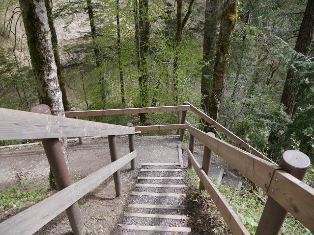 Treppe zur Aussichtsplattform