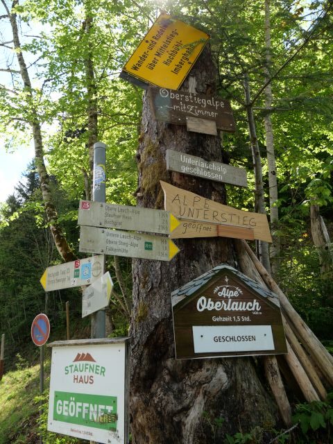 Wegweiser an der Hochgratbahn