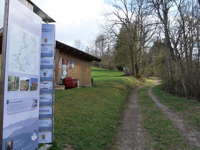 am Carl-Hirnbein-Weg bei Weitnau