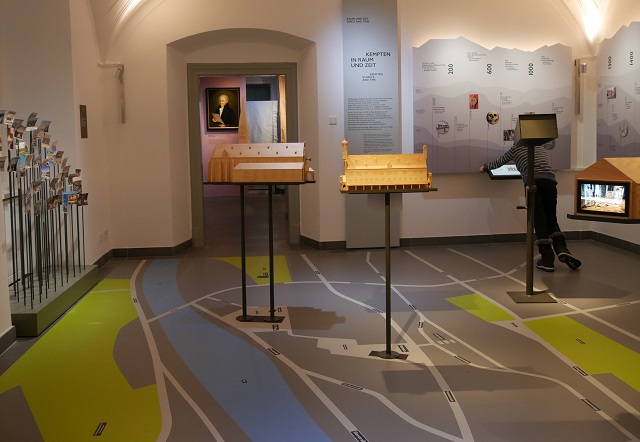 begehbarer Stadtplan im Kempten-Museum