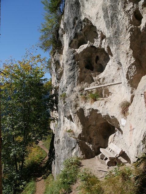die Höhlen am Wildfräuleinstein bei Hinterstein