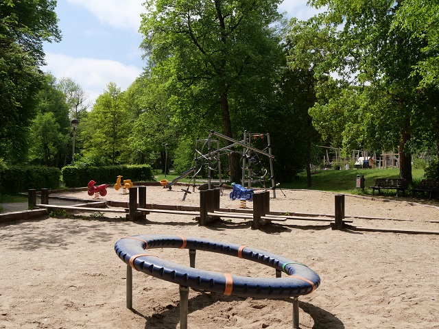 kleiner Spielplatz im Jordanpark