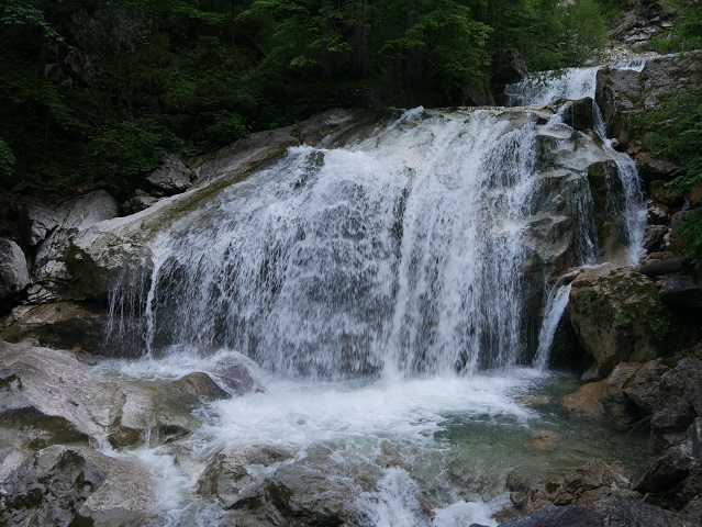 Wasserfall in der Pöllatschlucht
